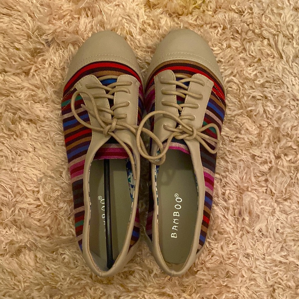 Womens Size (7)